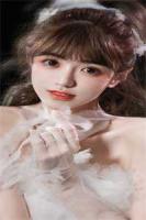 再嫁当日被掐下巴:还敢逃?