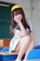 万人觊觎的假公主被拉下高台后